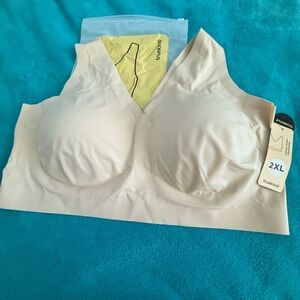 (2XL) BEIGE Truekind® Everyday V-Neck Bralette